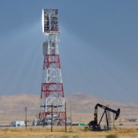 BrightSource's Coalinga tower - Picture: BrightSource